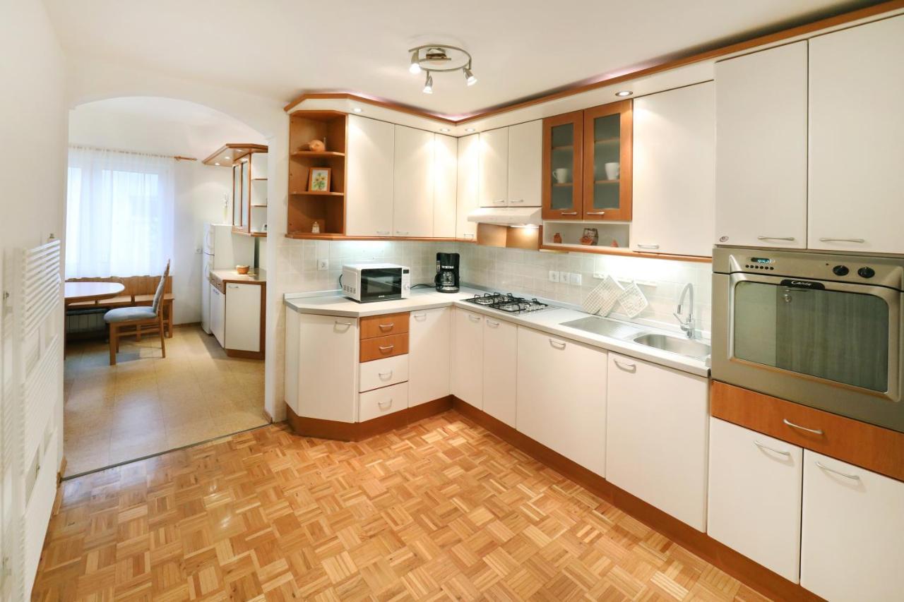 Apartma Vila Zigmund 采尔克尼察 外观 照片