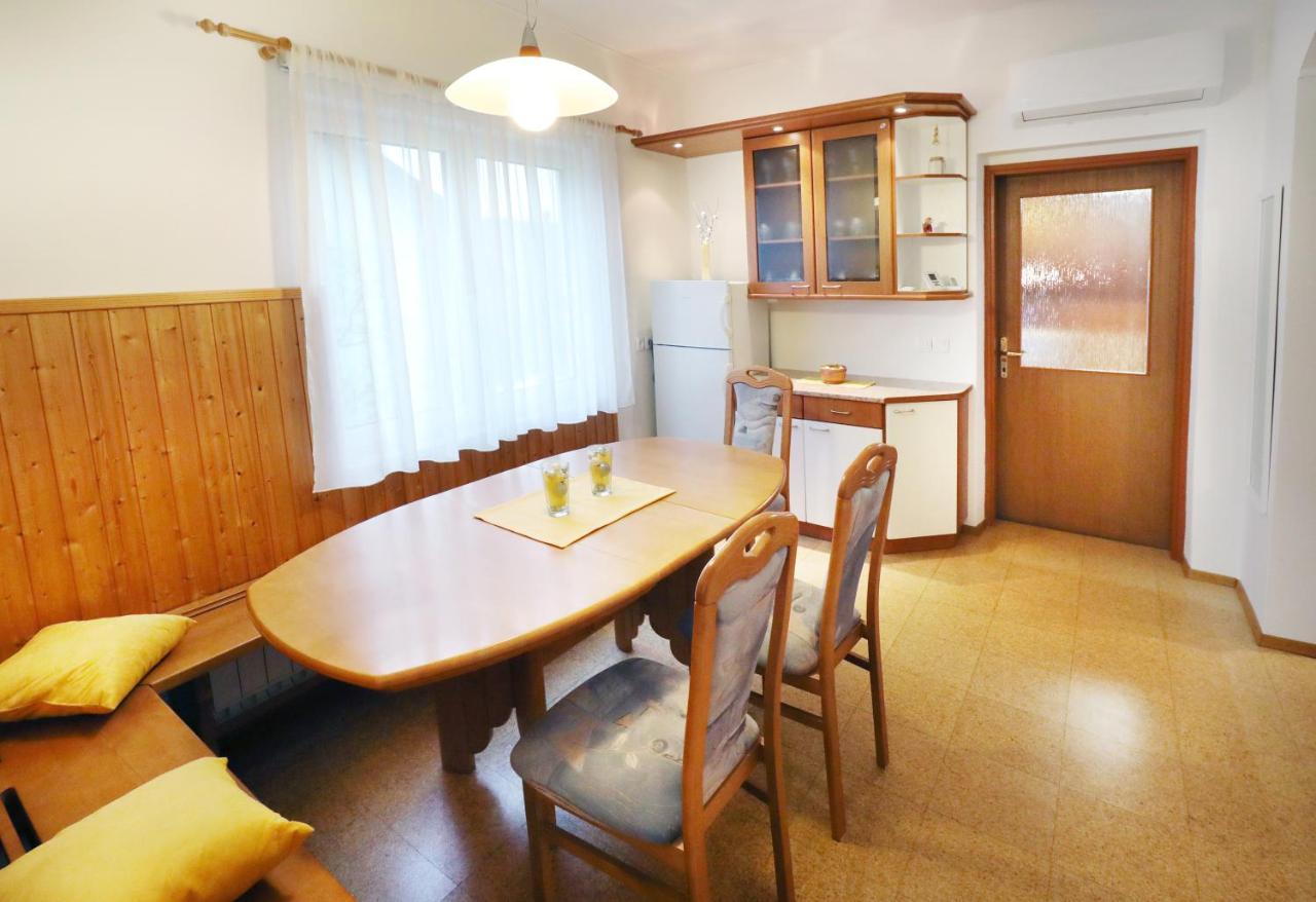 Apartma Vila Zigmund 采尔克尼察 外观 照片